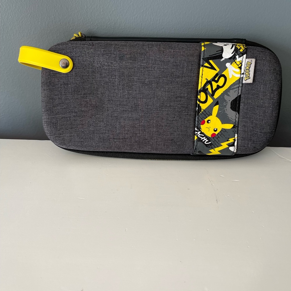 Pokemon Switch Travel Case
